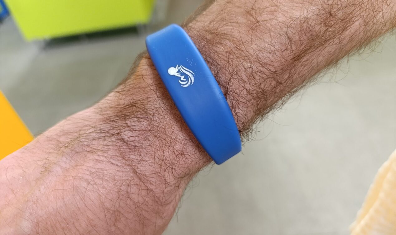 spa center bracelet